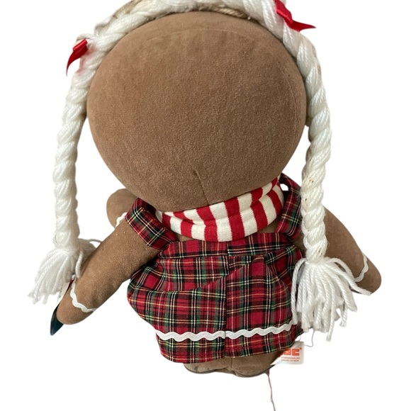 The Gingerbread Girl Singing Vintage Doll and The Gongerbread Girl Book - Picture 6 of 10